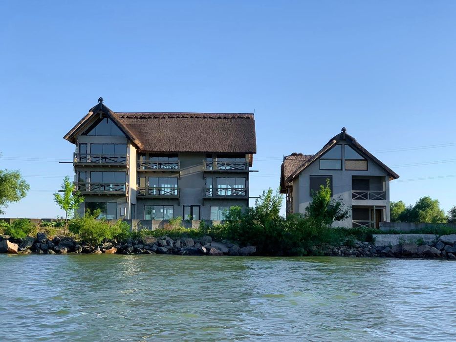 Vând / variante complex Delta Dunării Crișan . RATE DIRECT PROPRIETAR