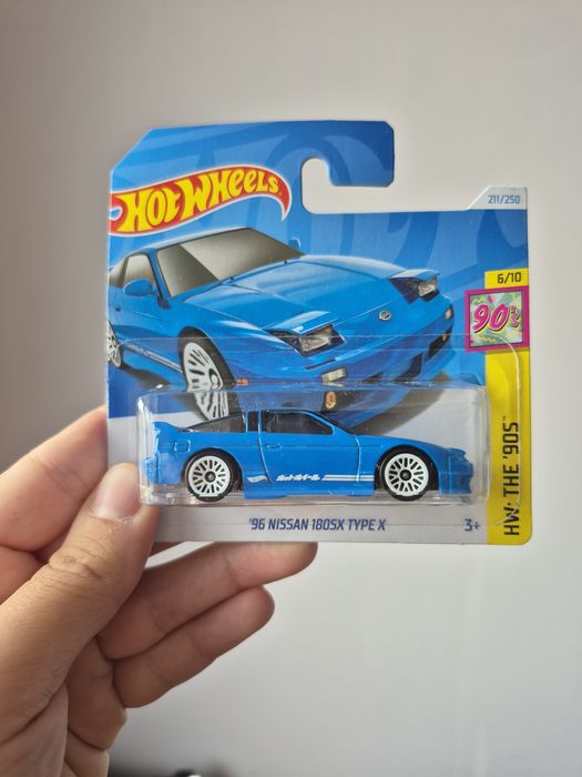 HOT WHEELS колички 5€