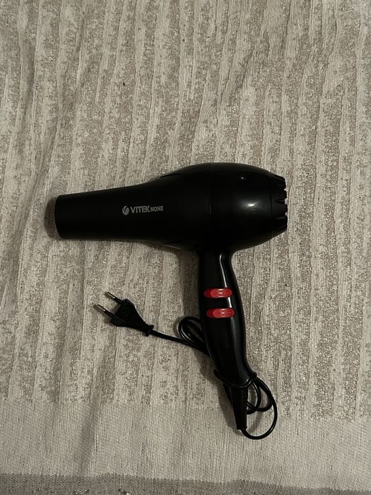 Продам новый фен VITEK NONE