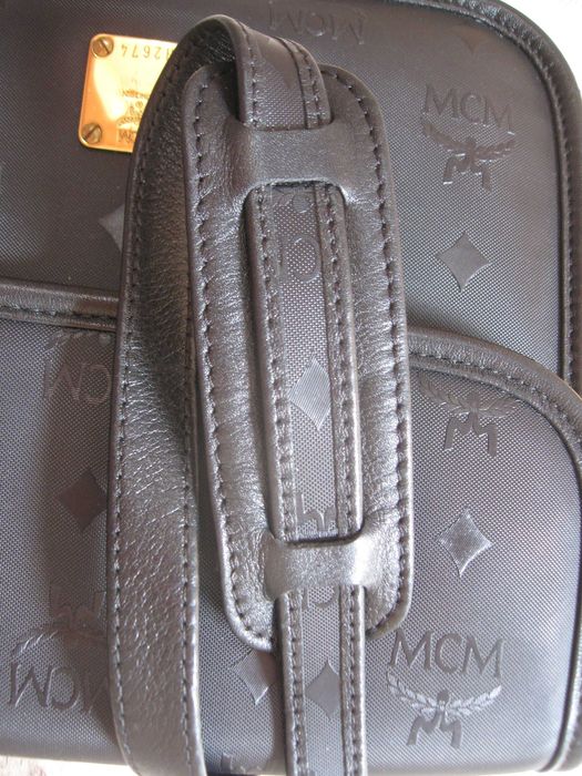 MCM handmade design by Michael Cromer оригинална дамска мини чанта