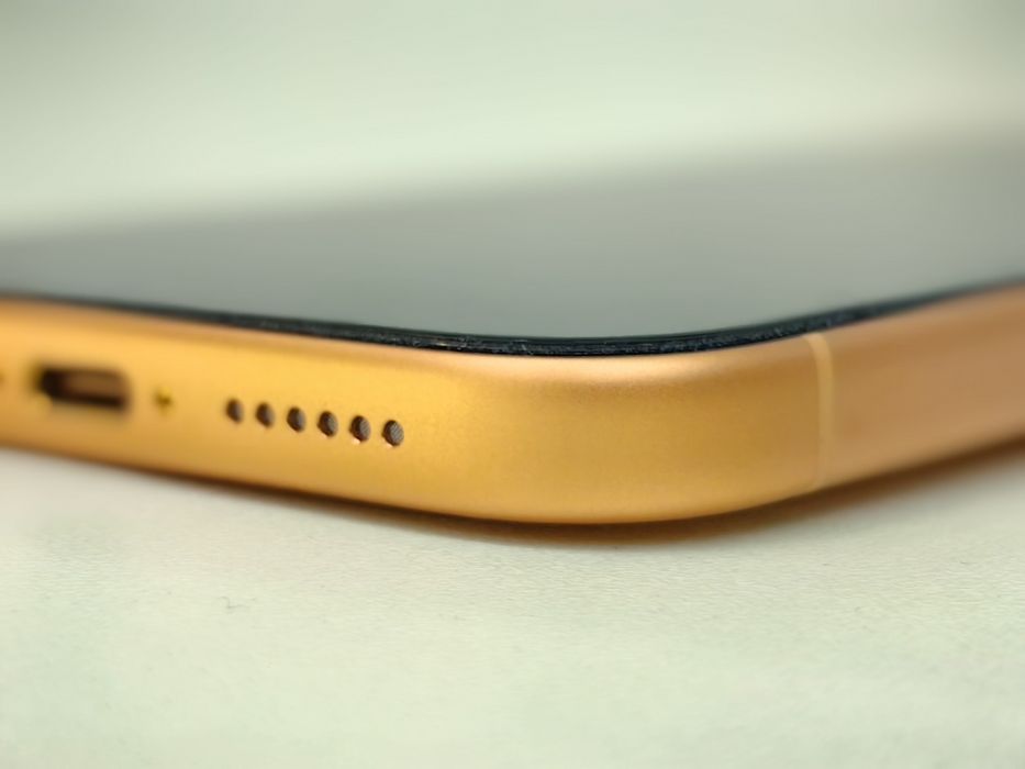 Хб! Iphone 17 Pro Max 256 11Цикъла Гаранция.