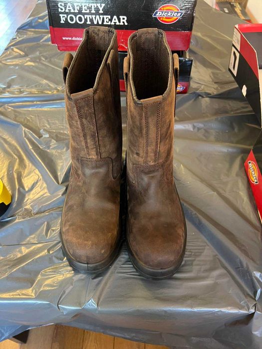 НОВО Предпазни ботуши DICKIES в кафяво 45