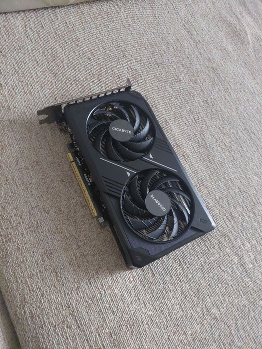 RTX 5060 Gigabyte Windforce Max OC