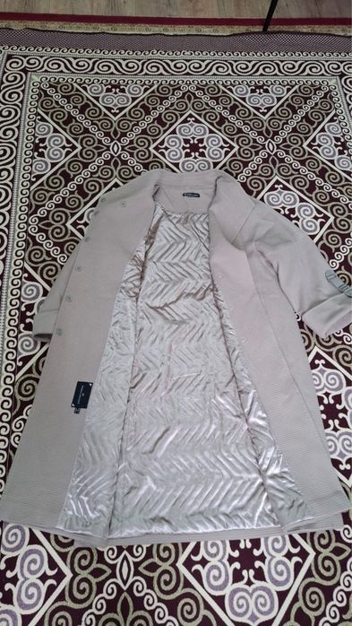 Продам женские вещи