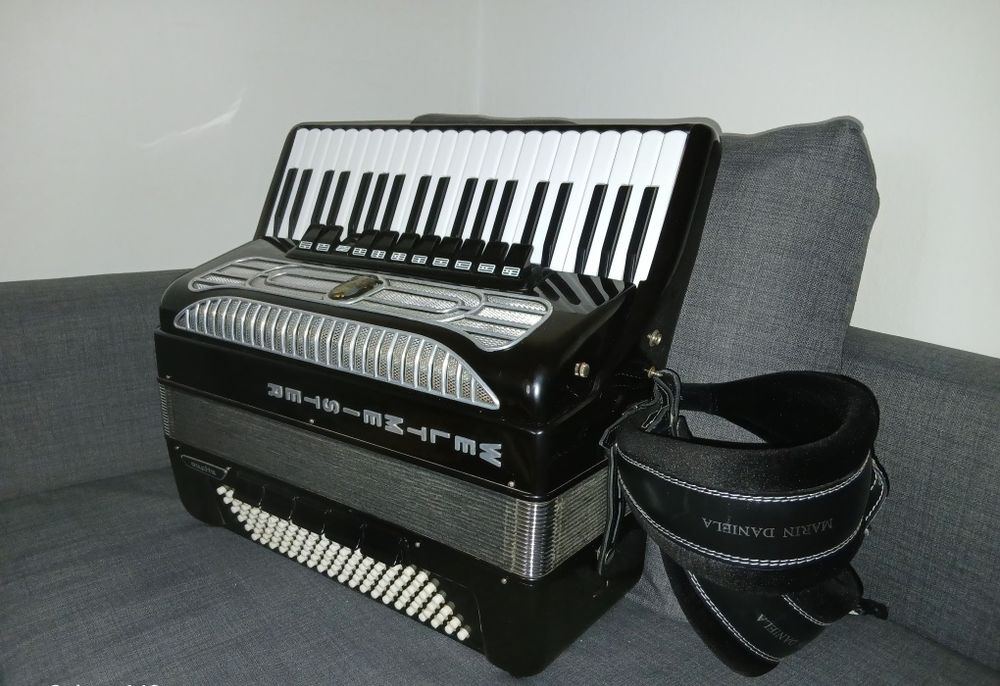 Acordeon hohner stare foarte buna