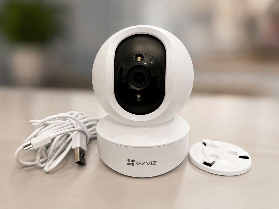 Cameră supraveghere EZVIZ WiFi Pan/Tilt 360° – Night Vision, Tracking, Audio