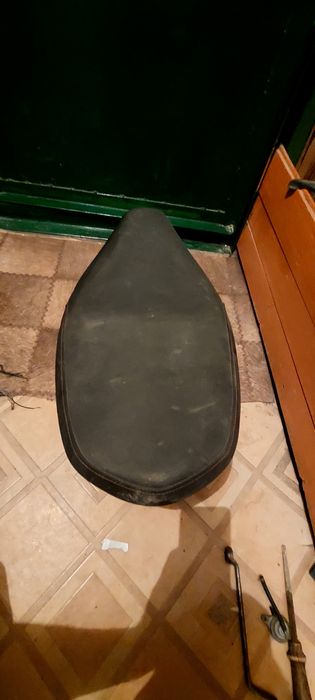 Продам сиденье от скутера