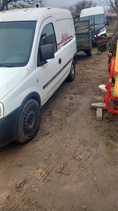 Vand Opel Combo 1.7 Diesel – Motor Isuzu – Acte valabile