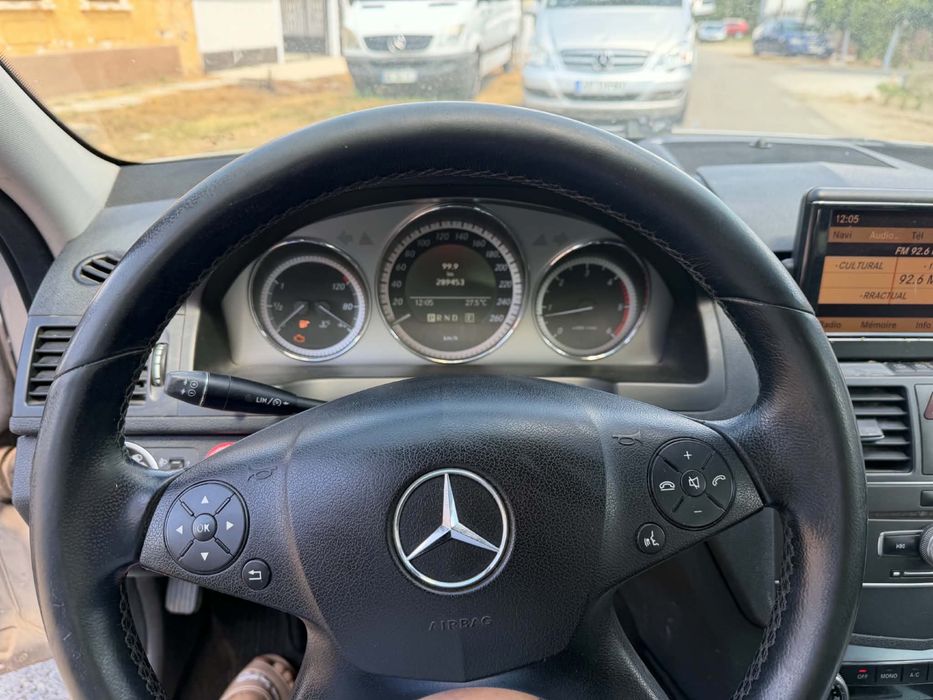 Mercedes Benz c200
