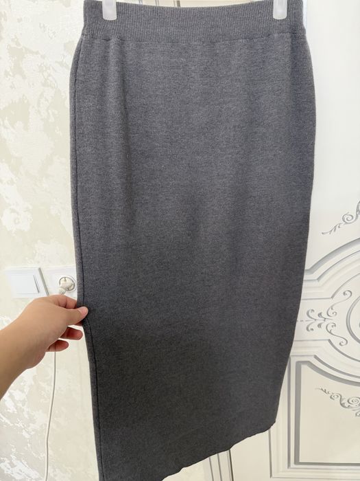 Двойка свитер и юбка