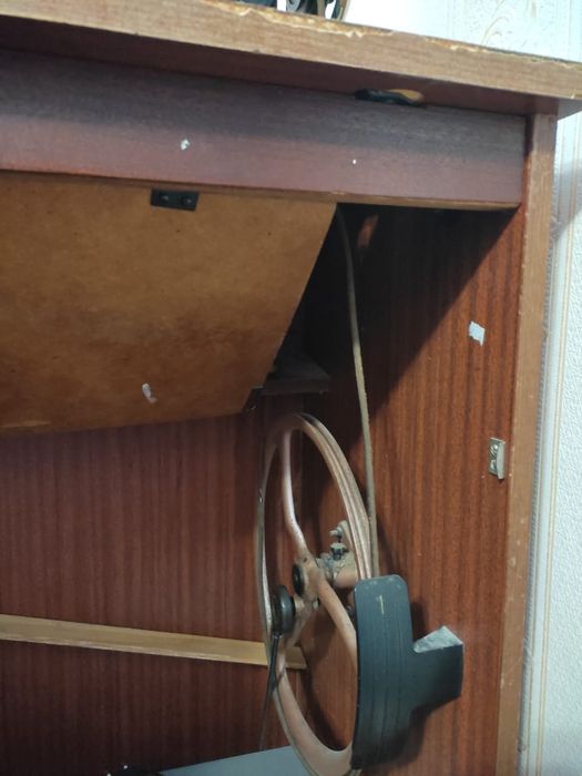 Продам Машинку для шитья