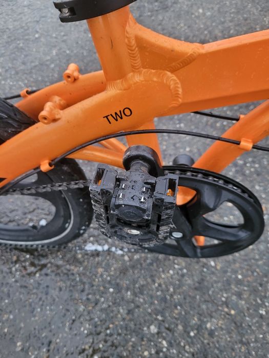 Bicicleta Pliabila Pacto Two Model deosebit Practica Aluminiu