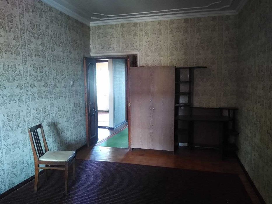 Продаю двухкомнатную квартиру на юнус-абаде 19 квартал