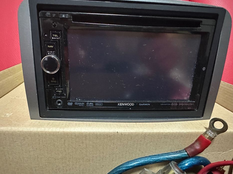 Sistem Audio Kenwood Auto