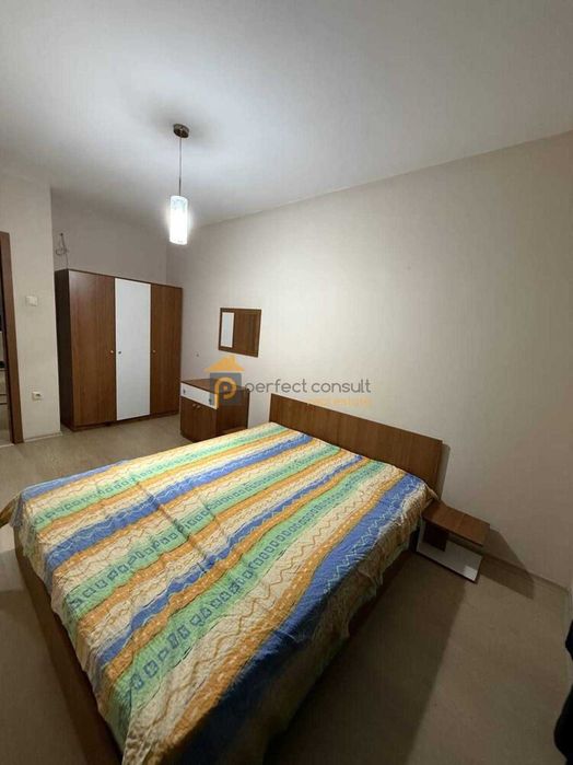 Дава се под наем Тристаен апартамент в Пловдив, Център - 100 кв.м за 648.21 € - Снимка #5