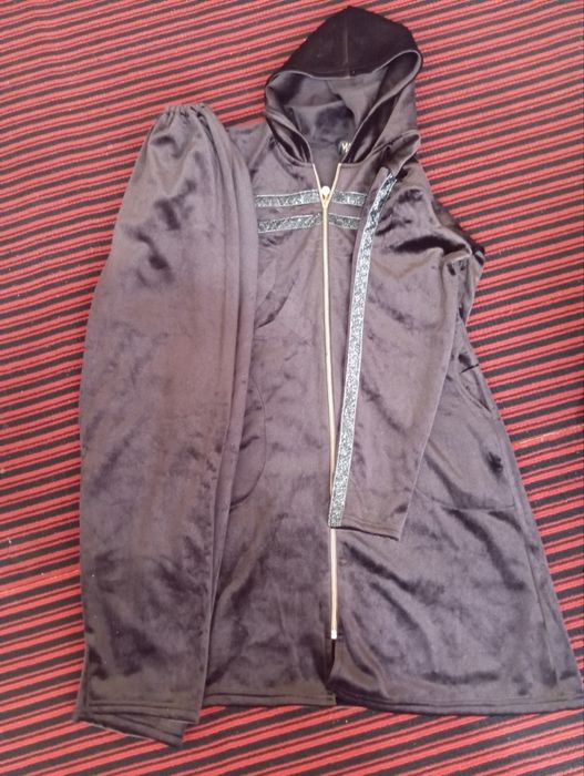 Qizlar uchun Xalat va ishton 48 50 razmeri