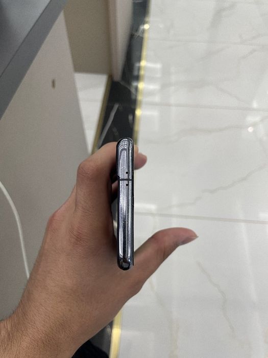 Samsung s21 8/256