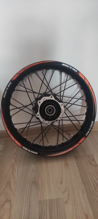 Jante spite motocicleta noi