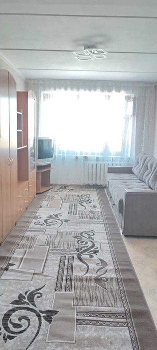 сдам 3 комнатную 130т.