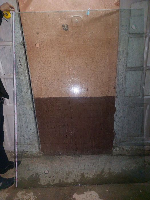 Сифатли ойналар сотилади,холати жуда яхши,магазинларни олдига куйгани