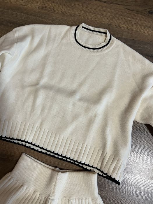 Комплект от две части