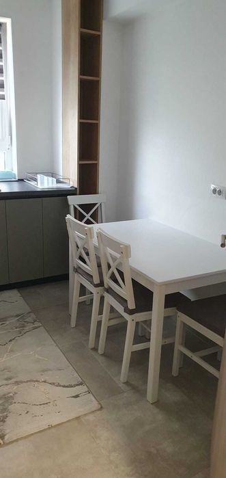 Proprietar - închiriez apartament cu doua camere