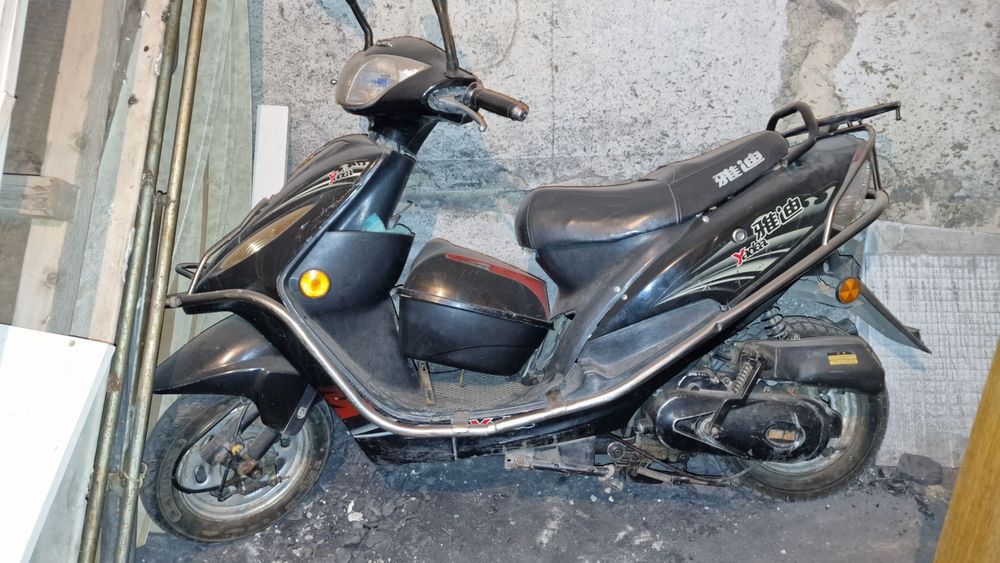 Продам 2 скутера 50