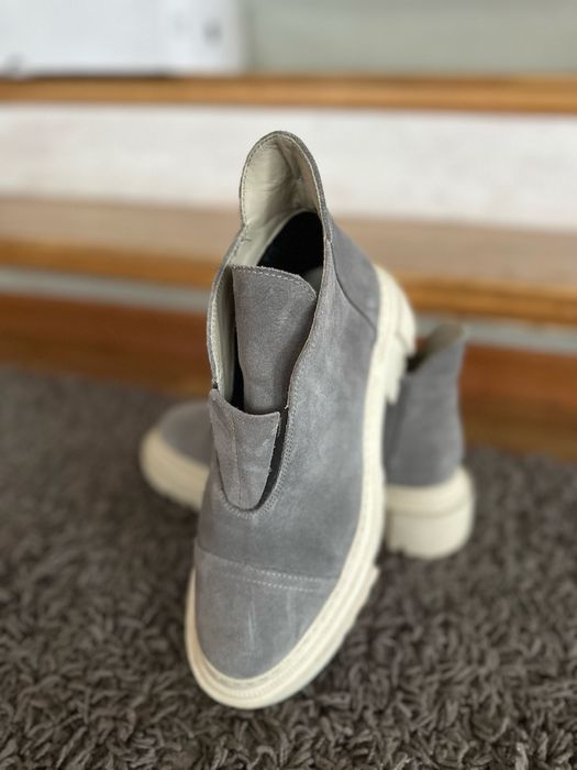 Велурени Боти Bianki