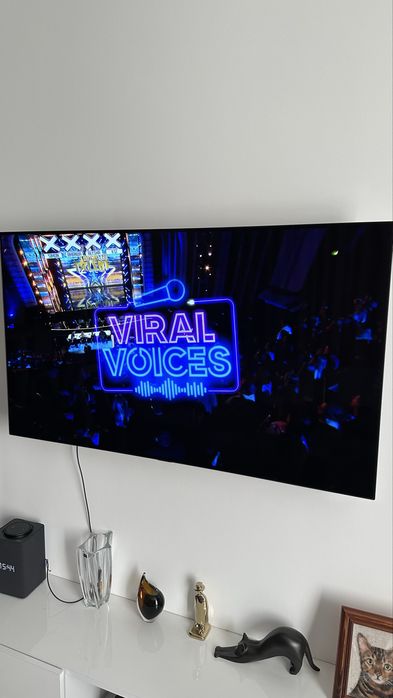 Плазменный телевизор LG OLED 140 см диагональ