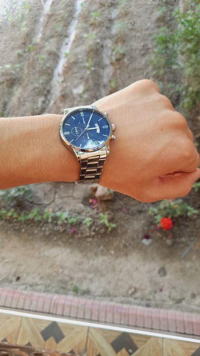 Роскошные модные часы