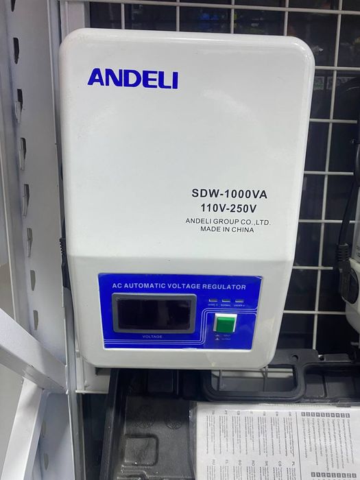 Стабилизатор напряжения для дома Andeli Stabilizator латорный  для кот