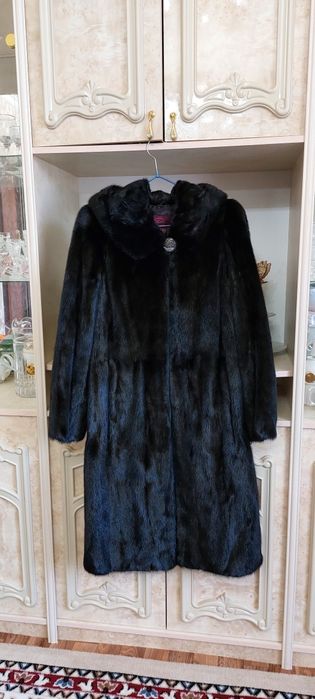 Норковая шуба продам