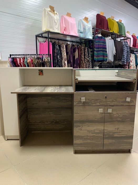 Продам рабочий стол !