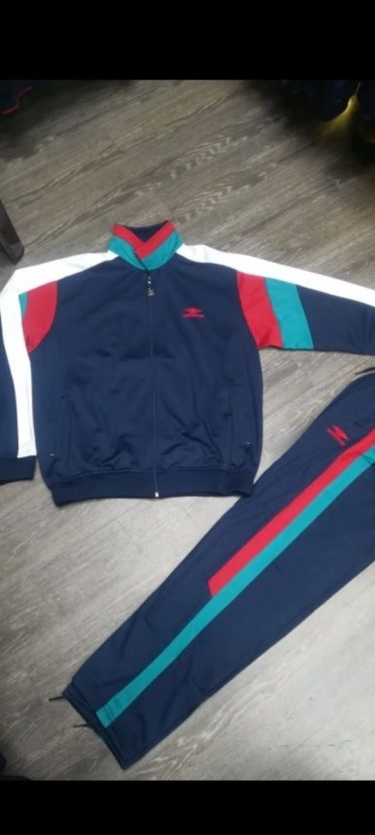 Adidas montana store