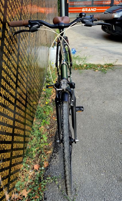 Градски-трекинг велосипед Btwin Hoprider 500