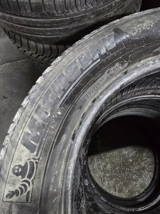 4x 235/60/18 VARA MICHELLIN Stare ca noi
