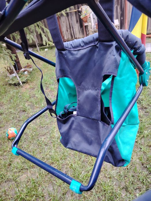 Ca un rucsăcel pentru bebeluși