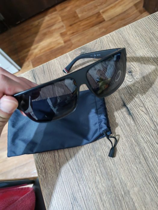 Продаю тёмные очки