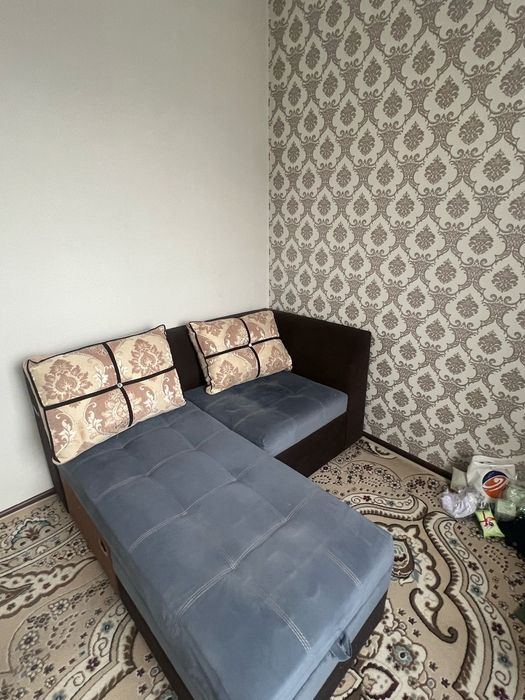 Диван для гостиной