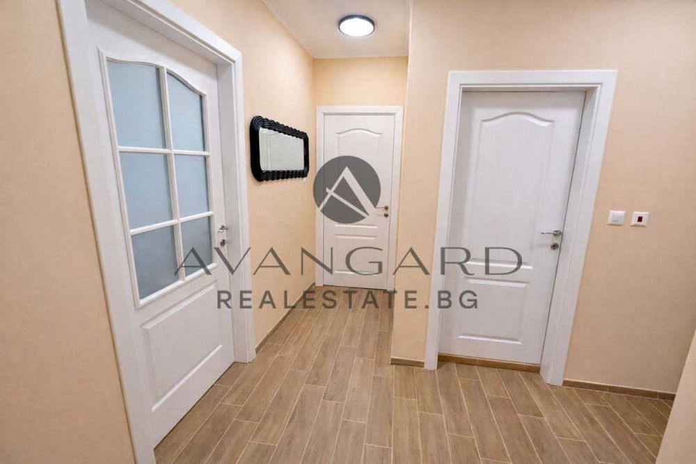 Продава се Двустаен апартамент в Пловдив, Тракия - 73 кв.м за 1017 €/кв.м - Снимка #8