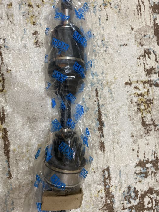 Продам Привод граната лексус 570