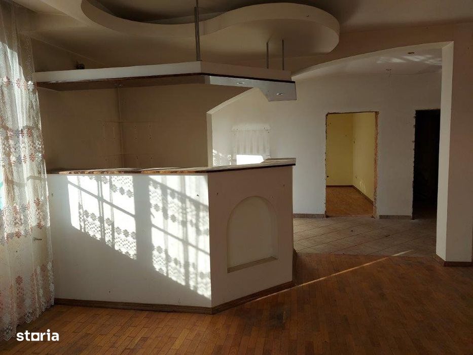 Costesti Valcea, Casa P+M Si Teren 1,380 Mp