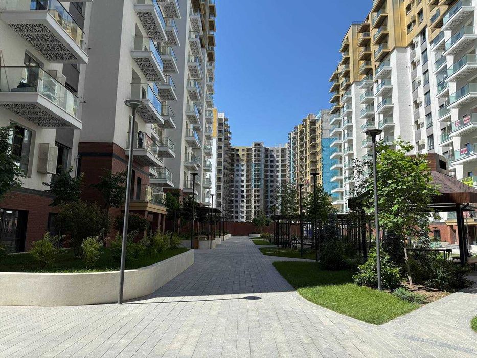 Продается в Жилом Комплекс "Oz Mahal" Аккурган Мирзо Улугбекский район