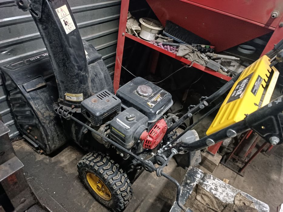 Снегоуборщик sgc 4100