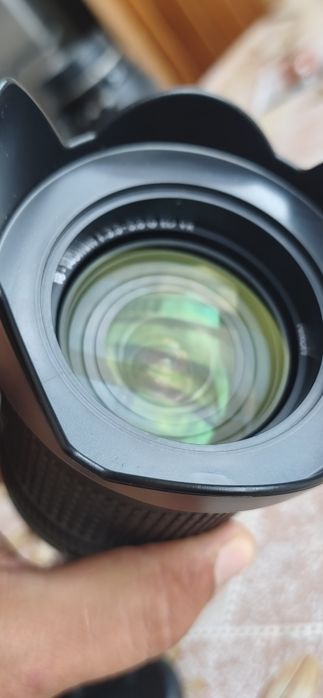 Обектив Nikkor AF-S 18 -140 f3.5 -5.6 за Никон F  в  почти перфектно състояние !