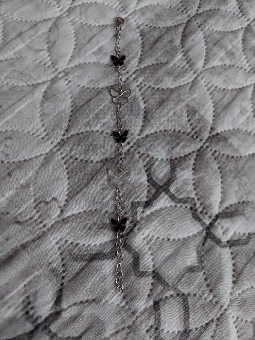 ПРОМОЦИЯ Дамска сребърна гривна с  пеперуди