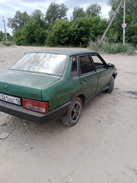 Продам 99 на полном ходу!