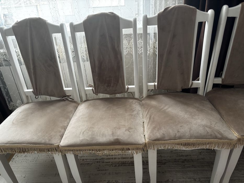 Стулья белые дерево