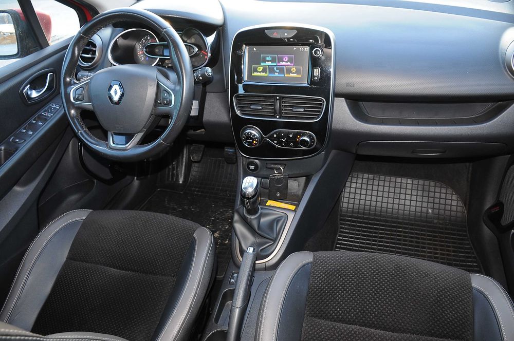 RENAULT Clio 4 2017 1.5dCi 90 CP E6 AC/Clima Navi Camera, Recent Adus