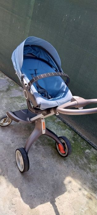 Vând carut bebelusi